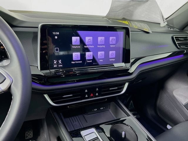 2026 Volkswagen Atlas Cross Sport 2.0T SEL