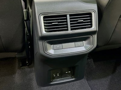 2026 Volkswagen Atlas Cross Sport 2.0T SEL