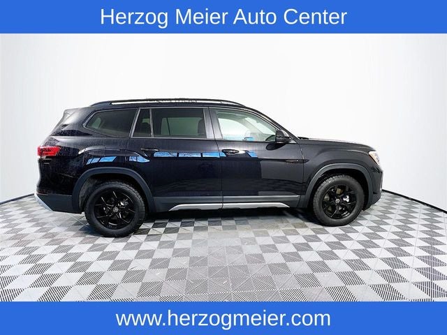 2025 Volkswagen Atlas 2.0T Peak Edition