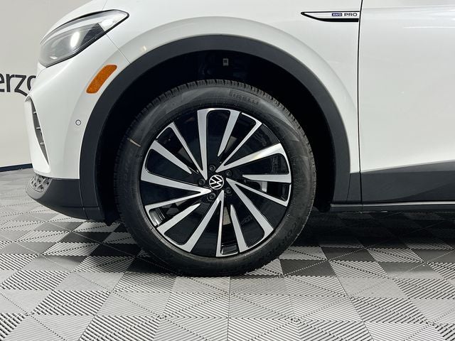 2025 Volkswagen ID.4 Pro