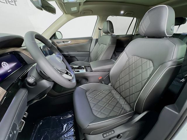 2025 Volkswagen Atlas 2.0T SEL Premium R-Line