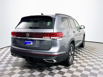 2025 Volkswagen Atlas 2.0T SE w/Technology