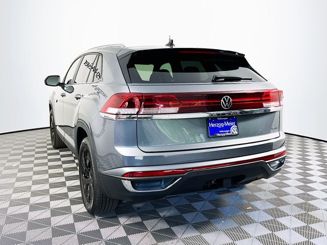 2025 Volkswagen Atlas Cross Sport 2.0T SE w/Technology
