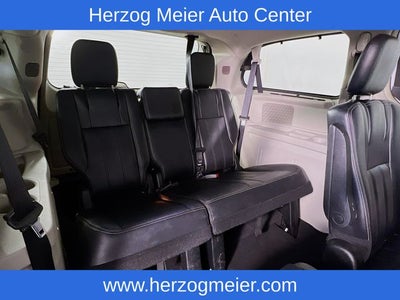 2014 Chrysler Town & Country Touring