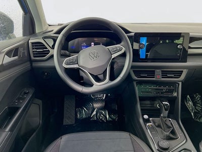 2026 Volkswagen Taos 1.5T SE Black