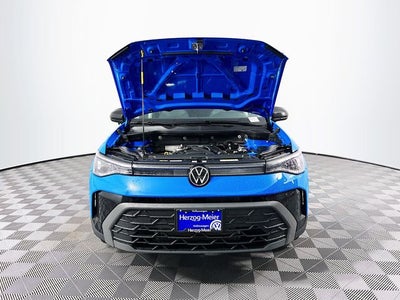 2026 Volkswagen Taos 1.5T SE Black