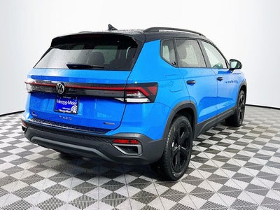 2026 Volkswagen Taos 1.5T SE Black