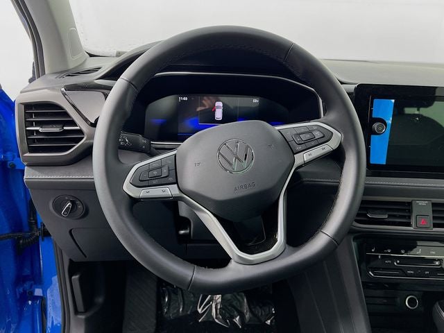 2026 Volkswagen Taos 1.5T SE Black