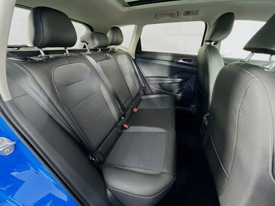 2025 Volkswagen Taos 1.5T SE Black