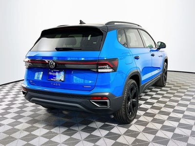 2025 Volkswagen Taos 1.5T SE Black