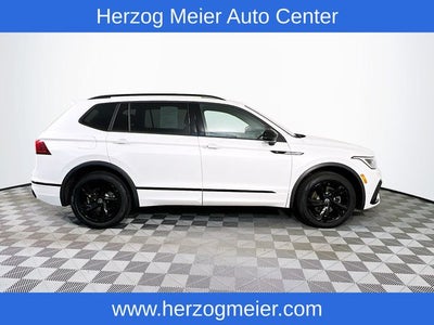 2024 Volkswagen Tiguan 2.0T SE R-Line Black