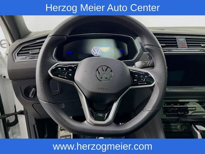 2024 Volkswagen Tiguan 2.0T SE R-Line Black