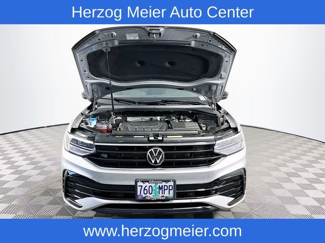 2024 Volkswagen Tiguan 2.0T SE R-Line Black