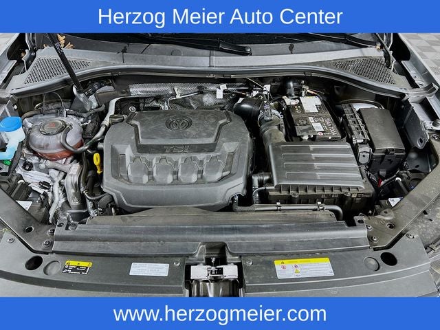 2024 Volkswagen Tiguan 2.0T SE R-Line Black