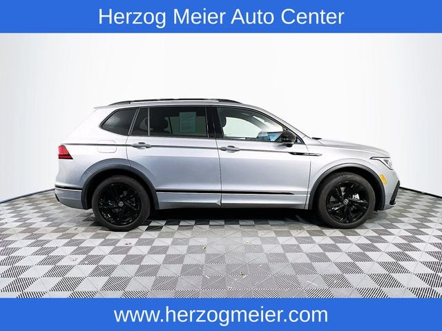 2023 Volkswagen Tiguan 2.0T SE R-Line Black