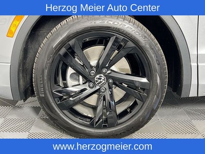2023 Volkswagen Tiguan 2.0T SE R-Line Black