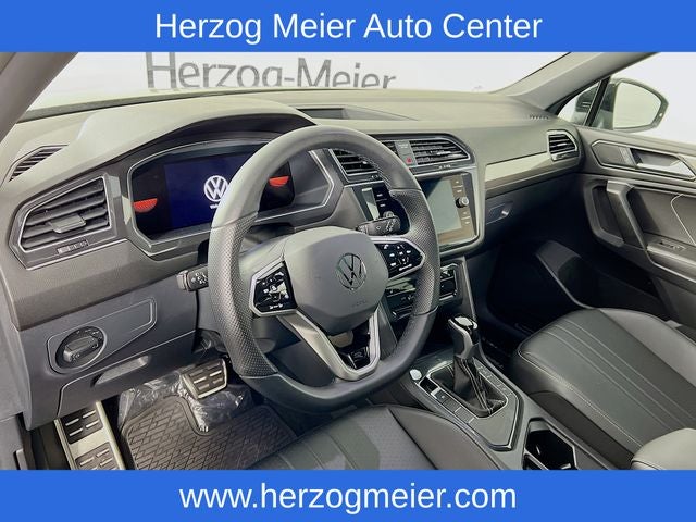 2024 Volkswagen Tiguan 2.0T SE R-Line Black