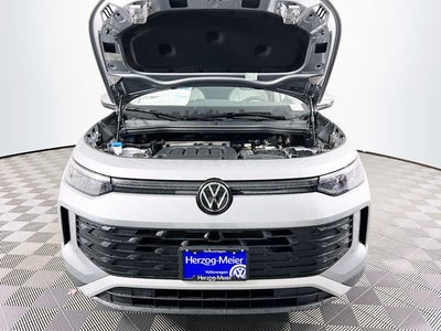 2025 Volkswagen Tiguan 2.0T SE