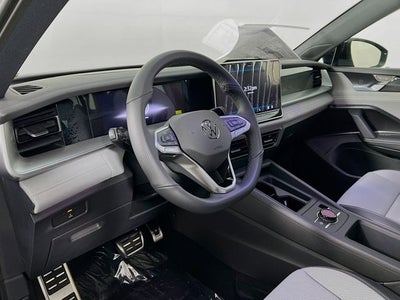 2026 Volkswagen Tiguan 2.0T SE R-Line Black