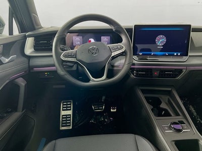 2026 Volkswagen Tiguan 2.0T SE R-Line Black