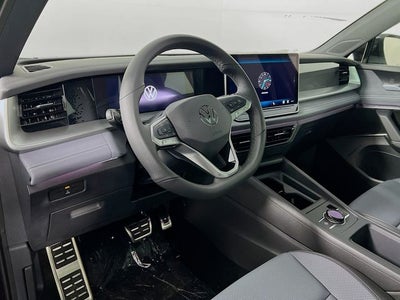 2026 Volkswagen Tiguan 2.0T SE R-Line Black