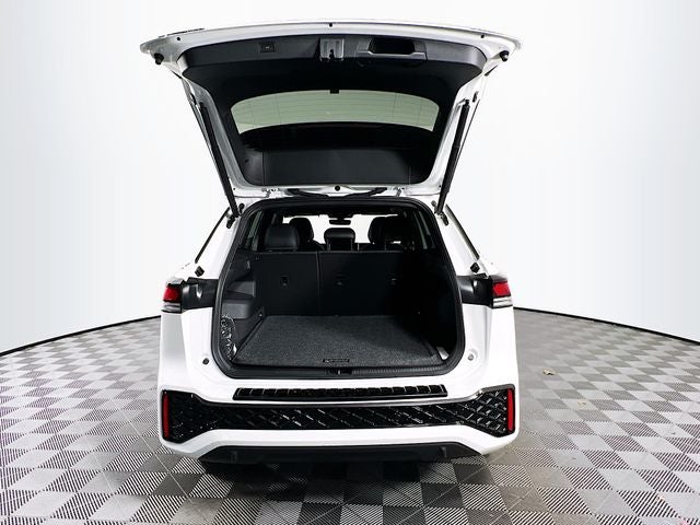 2025 Volkswagen Tiguan 2.0T SE R-Line Black