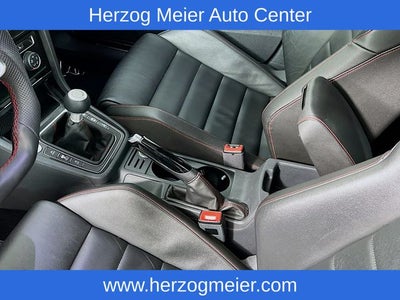 2016 Volkswagen Golf GTI SE