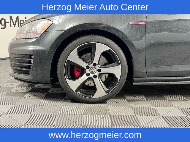 2016 Volkswagen Golf GTI SE