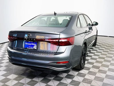 2025 Volkswagen Jetta 1.5T SE
