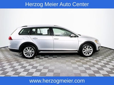 2017 Volkswagen Golf Alltrack TSI SE 4Motion