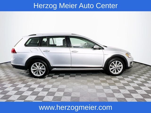 2017 Volkswagen Golf Alltrack TSI SE 4Motion