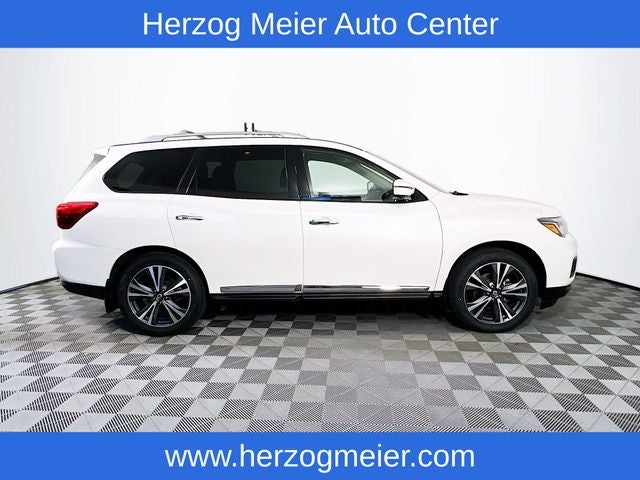 2019 Nissan Pathfinder Platinum