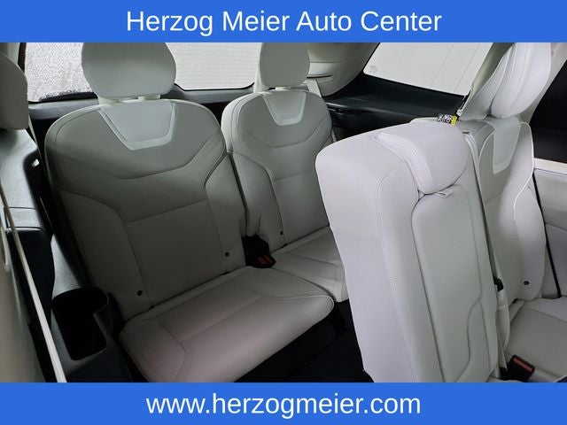 2025 Volvo EX90 Twin Motor Performance Ultra 7-Seater