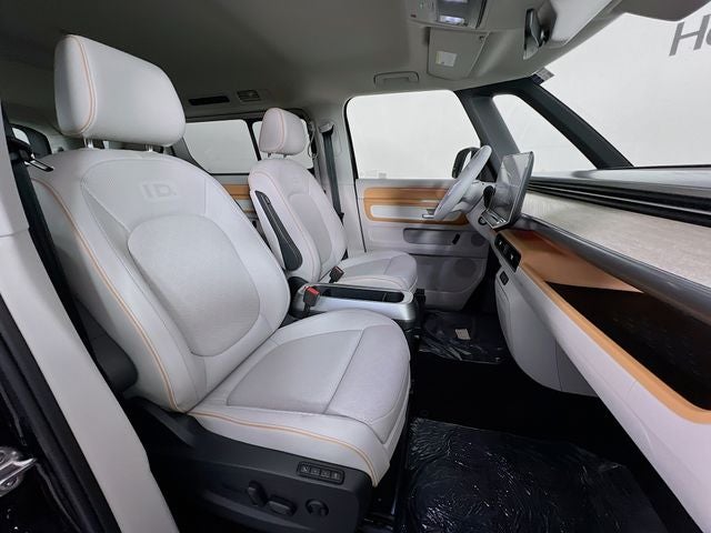 2025 Volkswagen ID. Buzz Pro S Plus