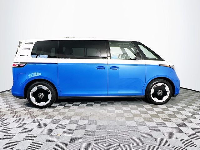 2025 Volkswagen ID. Buzz Pro S Plus