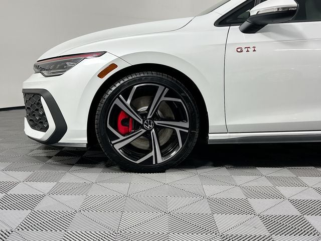 2025 Volkswagen Golf GTI 2.0T SE