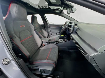 2026 Volkswagen Golf GTI 2.0T SE