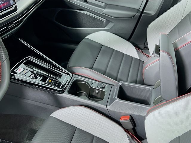 2025 Volkswagen Golf GTI Autobahn