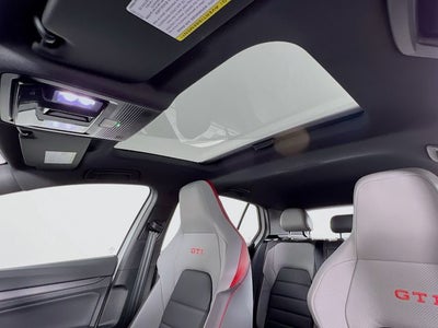 2025 Volkswagen Golf GTI Autobahn