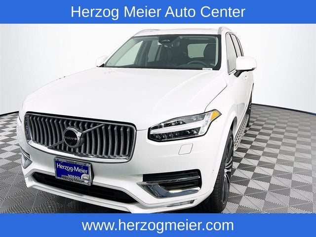 2025 Volvo XC90 B6 Plus 6-Seater