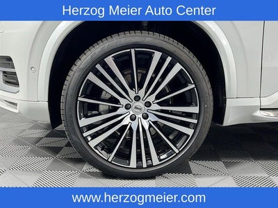 2025 Volvo XC90 B6 Plus 6-Seater