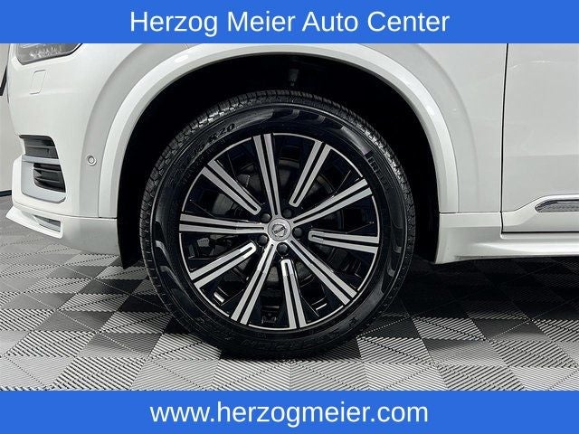2025 Volvo XC90 B6 Plus 7-Seater
