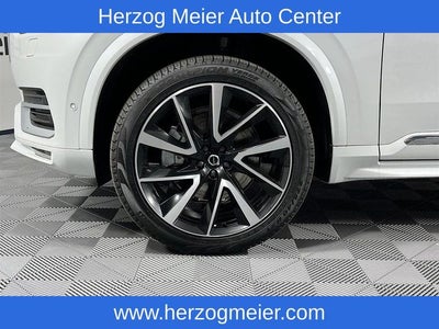 2025 Volvo XC90 B6 Plus 7-Seater