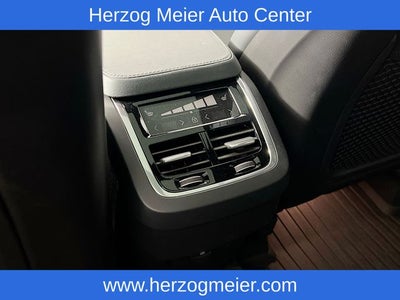 2024 Volvo XC90 Ultimate B6