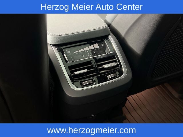 2024 Volvo XC90 Ultimate B6