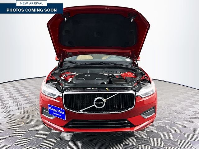 2018 Volvo XC60 T5 Momentum