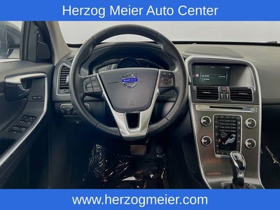 2016 Volvo XC60 T6 Drive-E Platinum