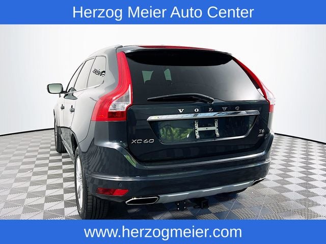 2016 Volvo XC60 T6 Drive-E Platinum