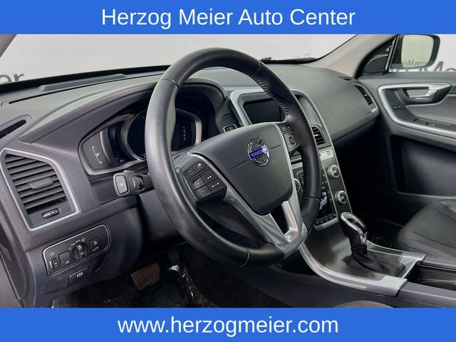 2016 Volvo XC60 T6 Drive-E Platinum