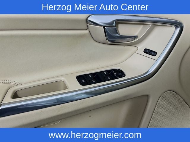 2015 Volvo XC60 T6 Premier Plus